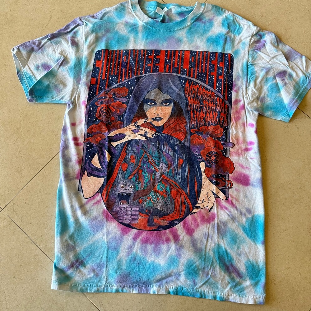 Suwannee Hulaween T
